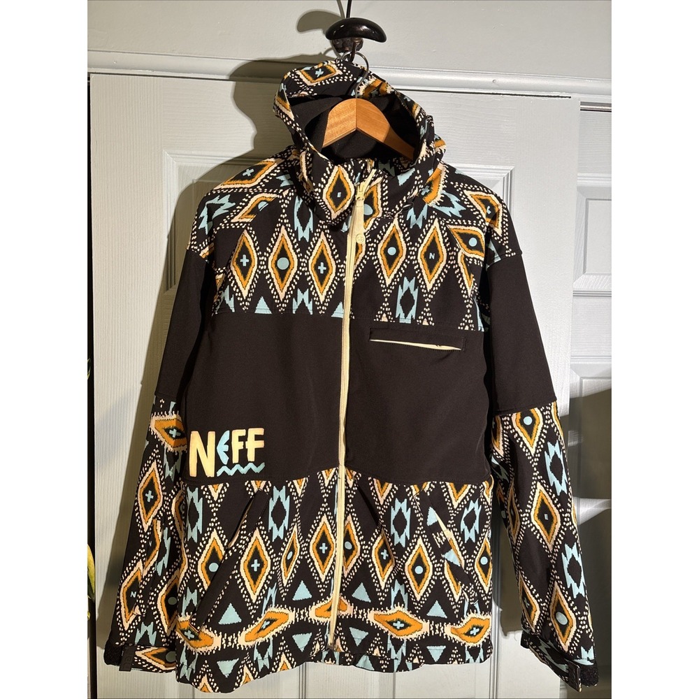 Neff Mens Tribal Softshell Jacket Small. Pockets, Hood.‎